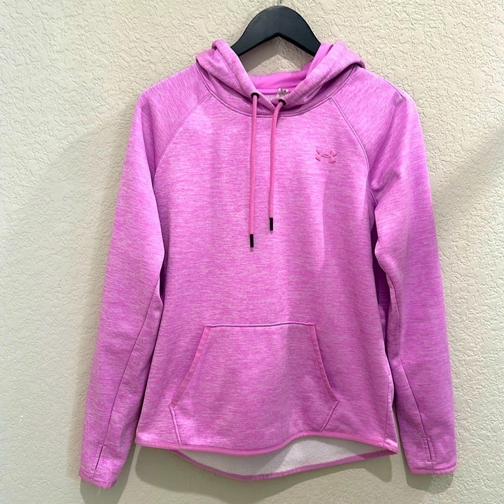 Under Armour fleece hoodie size M